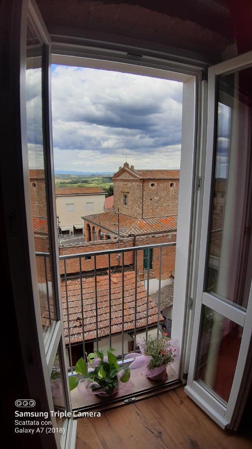 Il Paradiso Sopra Le Nuvole Peccioli Bagian luar foto