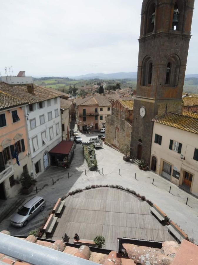 Il Paradiso Sopra Le Nuvole Peccioli Bagian luar foto