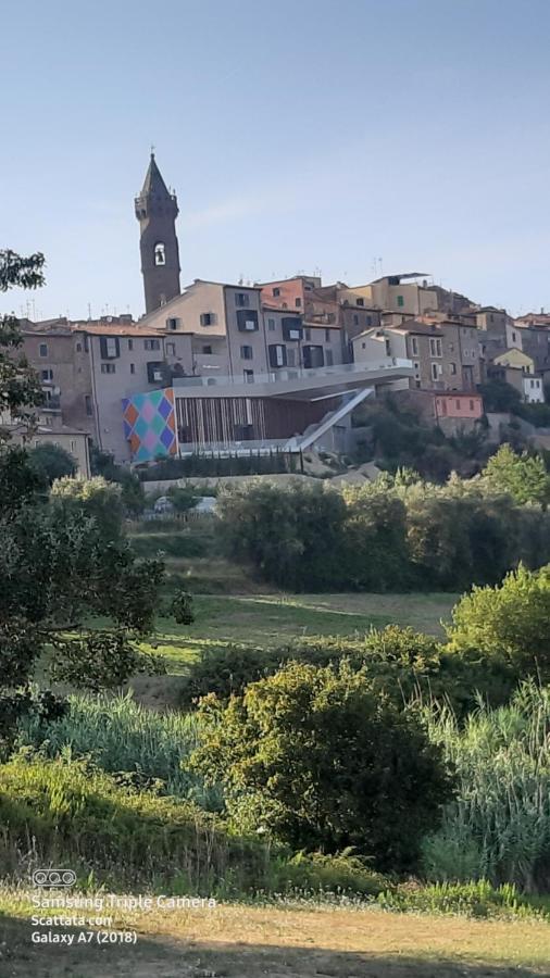 Il Paradiso Sopra Le Nuvole Peccioli Bagian luar foto