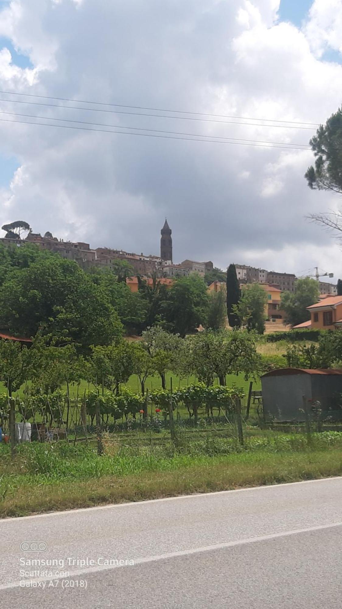 Il Paradiso Sopra Le Nuvole Peccioli Ruang foto